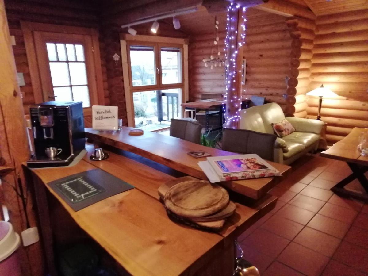 Ferienwohnung Blockhaus Juka Vinningen Exterior foto